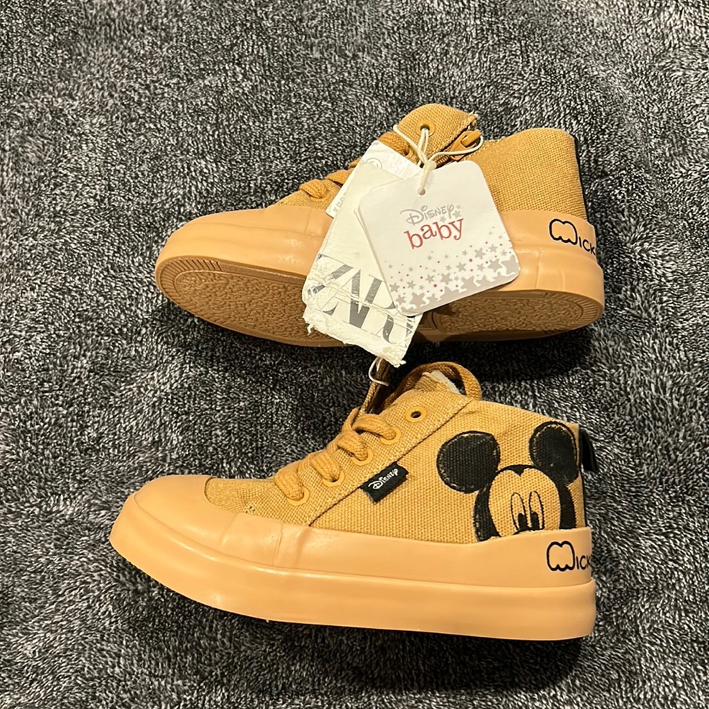 Zara Baby Disney Brown Shoes Size 9 USA BNWT